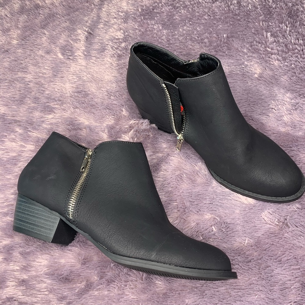 Unionbay booties